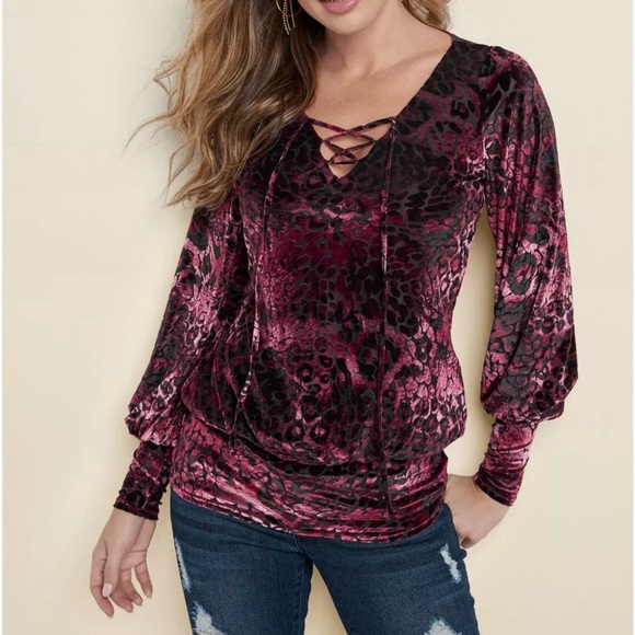 Venus Size 2X Women's Black & Burgundy Velour Blouse Top Top Floral Lace-up - Picture 7 of 7